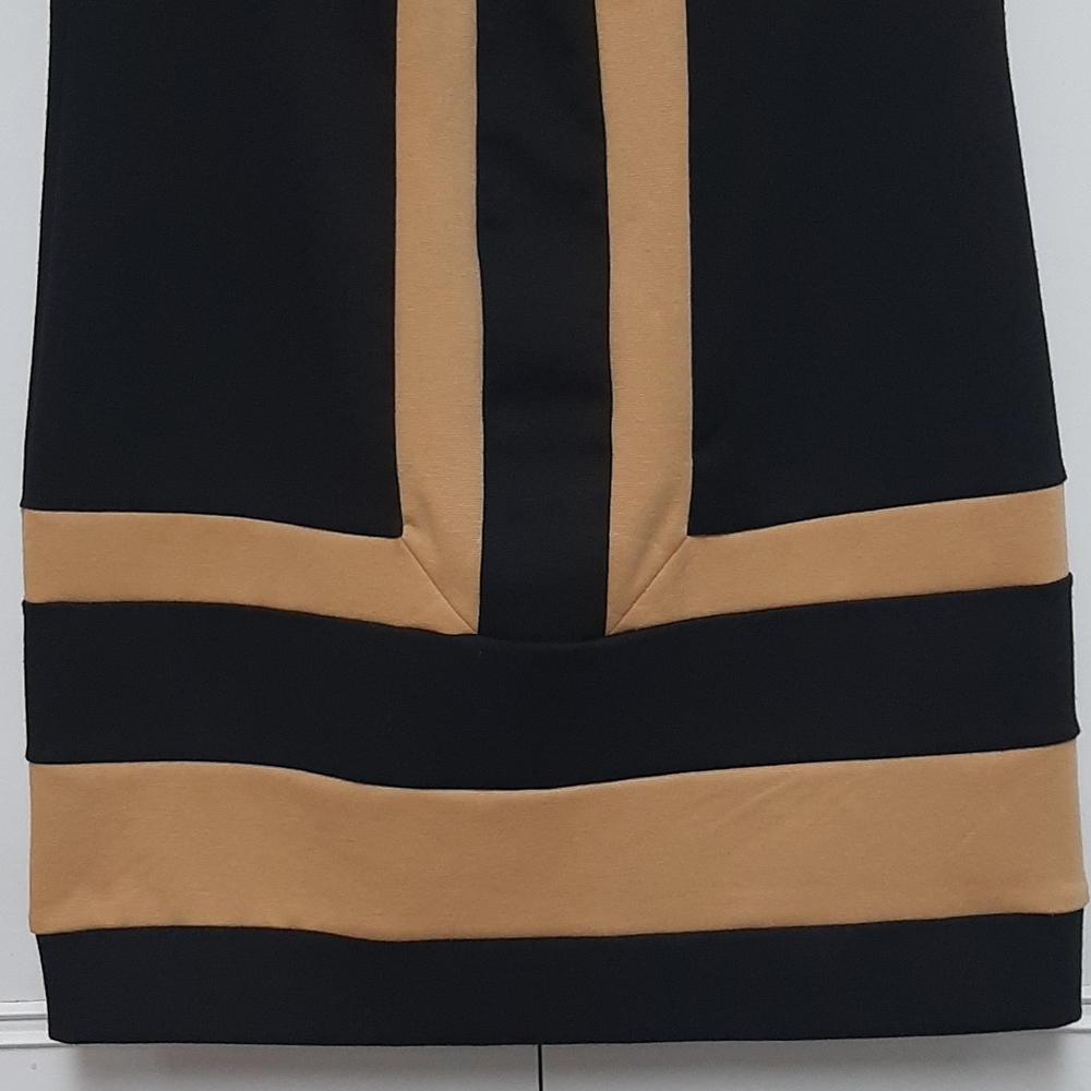 Allen B. Women's Dress - Picture 3 of 4